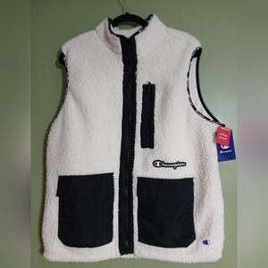 Champion Women’s Large High Pile Cozy Full Zip Sherpa Vest White Black